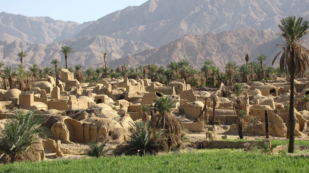 The village of Esfahak near Tabas 