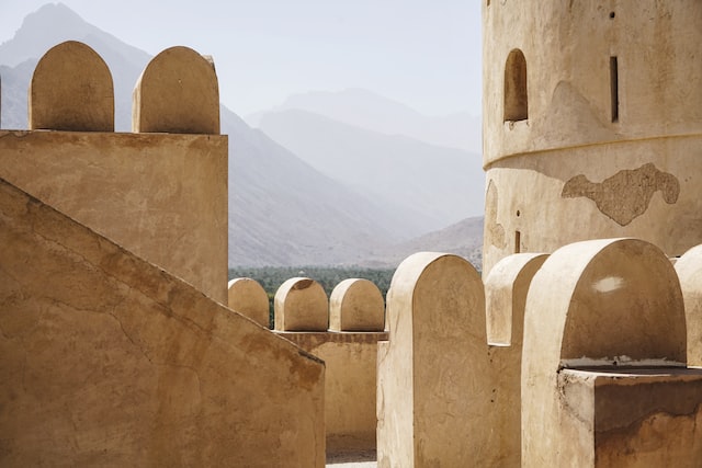 Discover Cities, Wadis and Desert of Oman