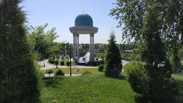 Day 6: Samarkand – Tashkent (300km/2 hrs)